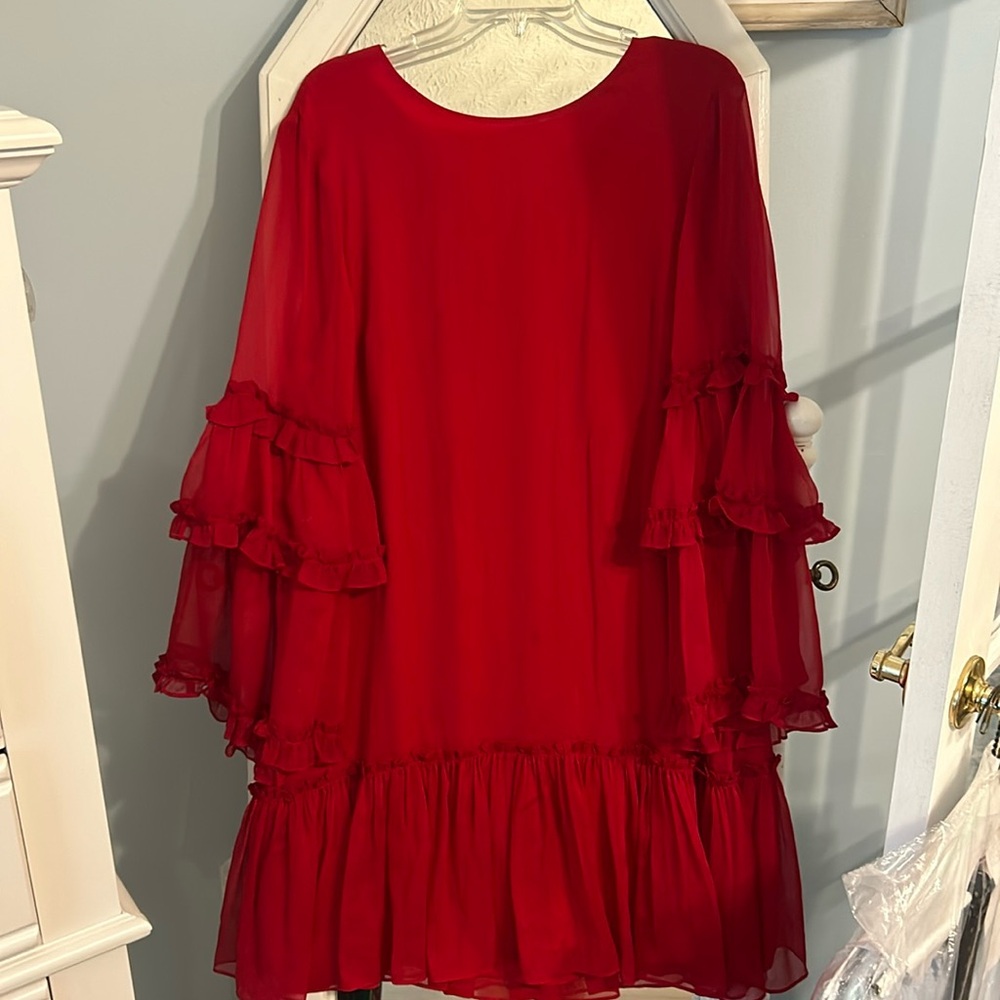 Darling CeCe red ruffle dress ❤️